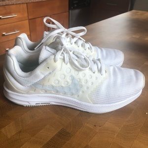 Women’s Nike downshifter 7
